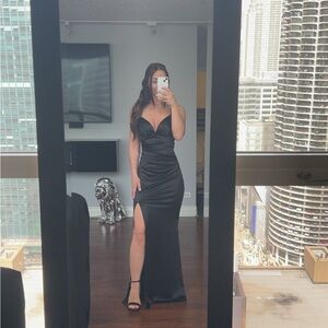 Elegant Black Evening Gown